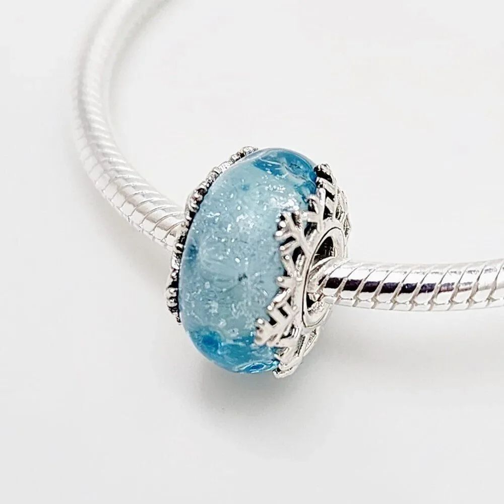 Pandora Winter Snowflake Murano Charm